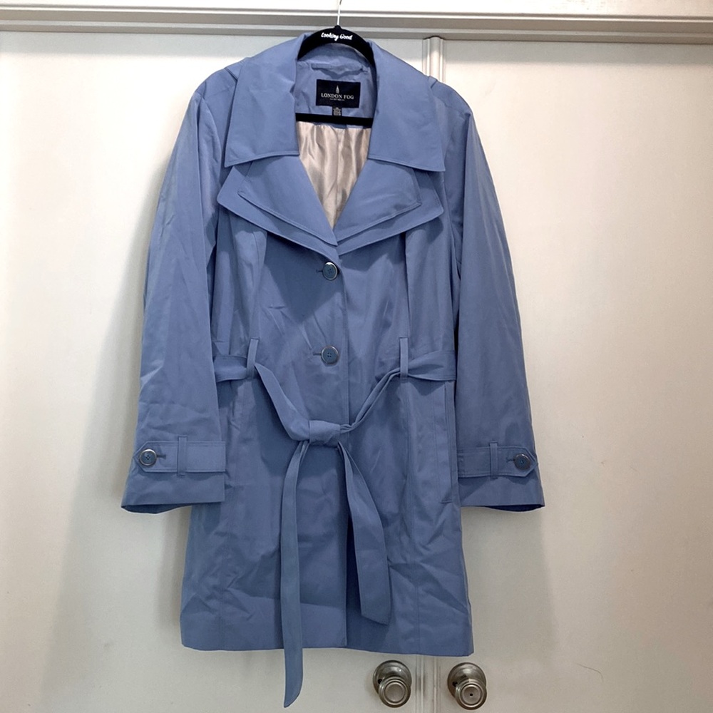 London Fog Light Blue Raincoat, size 2X